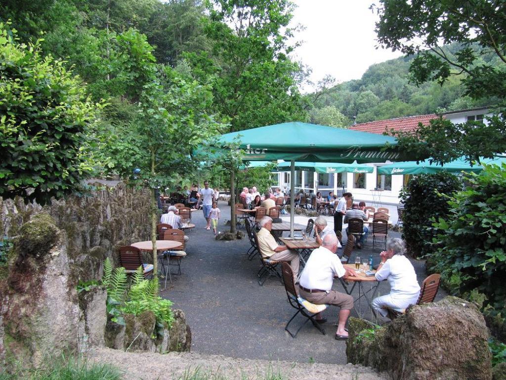 Hotel "Am Bergpark" Neue Drusel Kassel Bagian luar foto